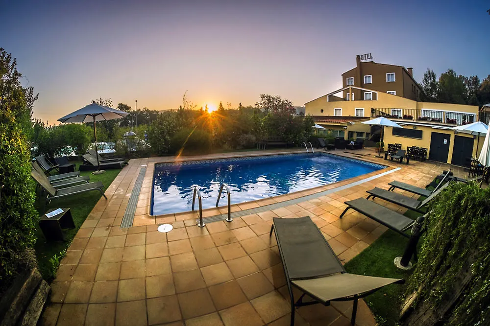 ***  Hotel Costabella Girona İspanya